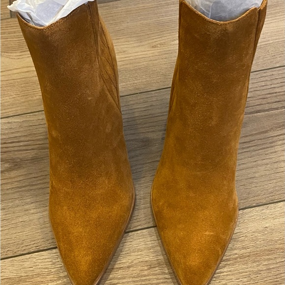 Marc Fisher Shoes Marc Fisher Suede Boots M Poshmark